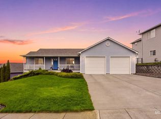 2031 Rolling Hills Dr, Moscow, ID 83843