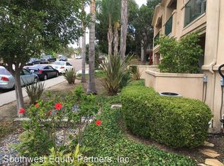 121 Rosebay Dr, Encinitas, CA 92024