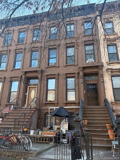 1st image of 504 Willoughby Avenue