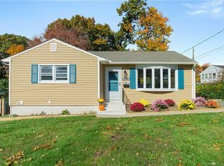 16 Tree Hill Rd, Waterbury, CT 06708