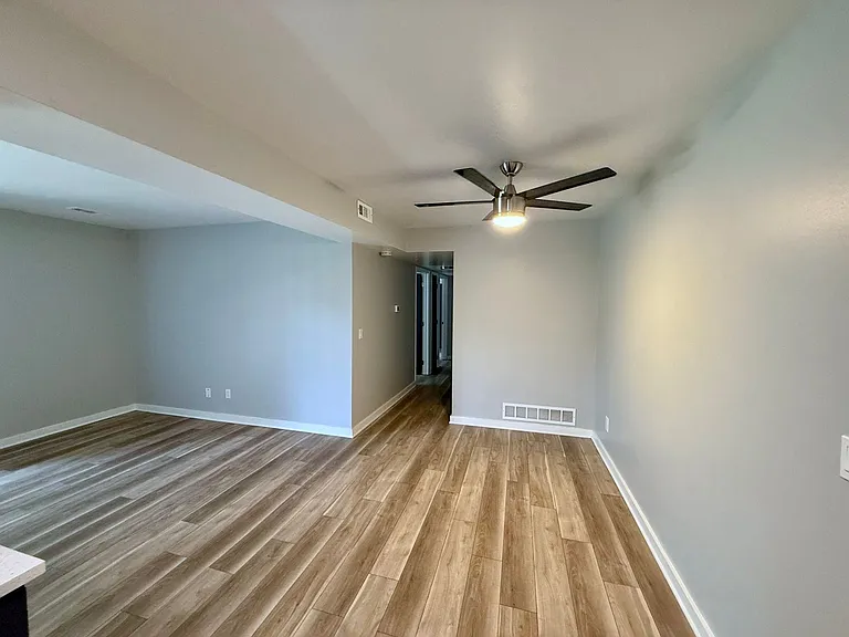 CherryVale Apartments — Photo 62