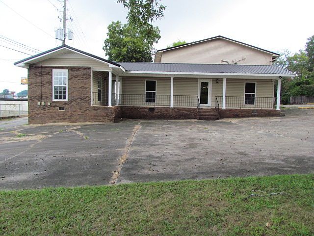 1st image of 215 East K Street