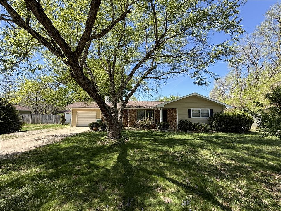 1st image of 2100 Ironwood Ln