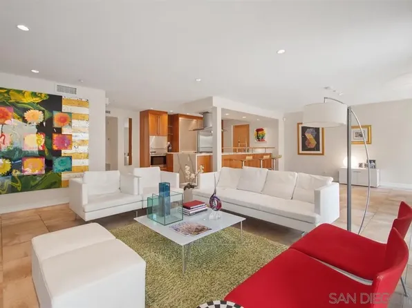 202 Coast Blvd Unit 4, La Jolla, CA 92037