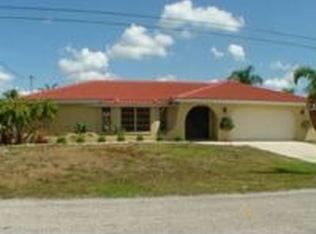 2215 SE 27th Ter, Cape Coral, FL 33904