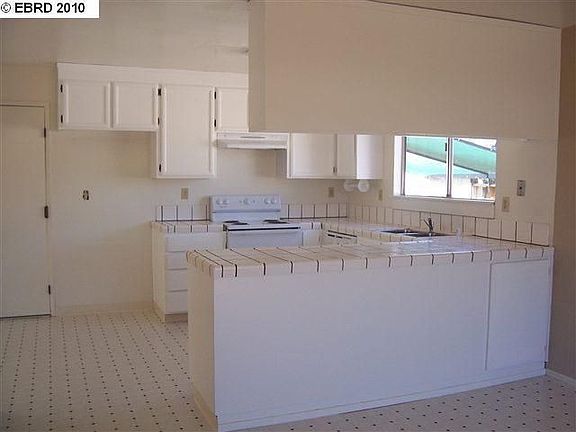 3rd image of 3323 Gentrytown Dr