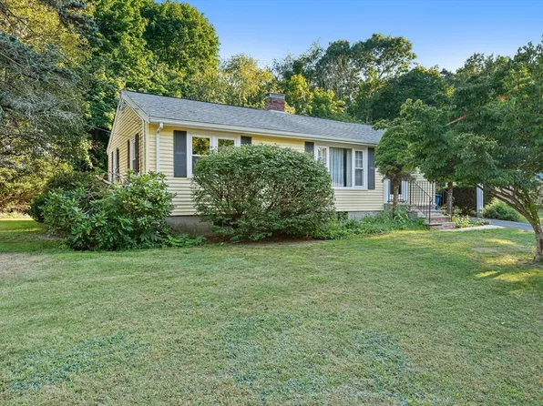 149 Milton Rd, Braintree, MA 02184