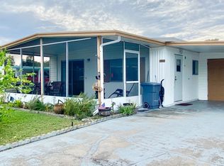 125 Pioneer Ln, Valrico, FL 33594