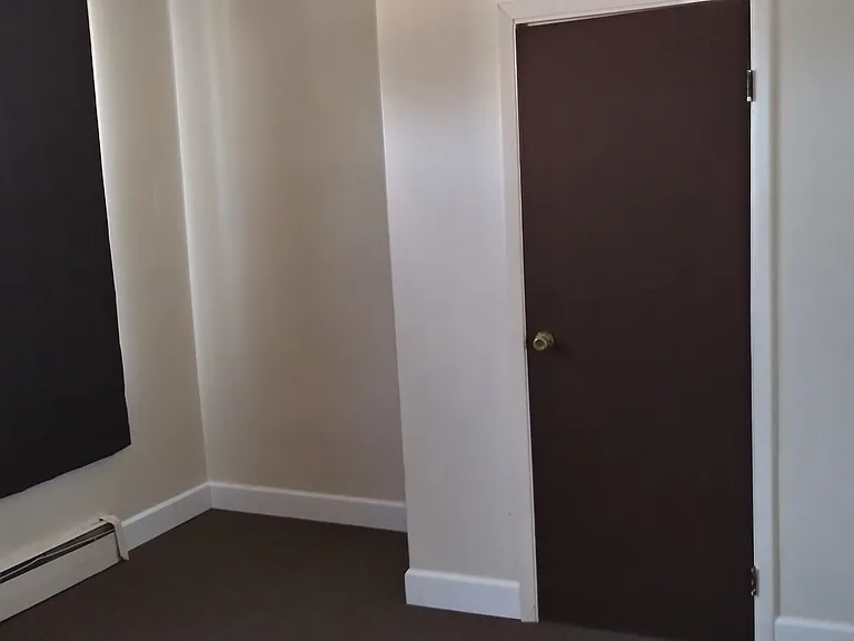 2246 Burnet Ave #5 — Photo 16