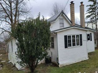 2347 Cleveland Ave, Wilson, NY 14172