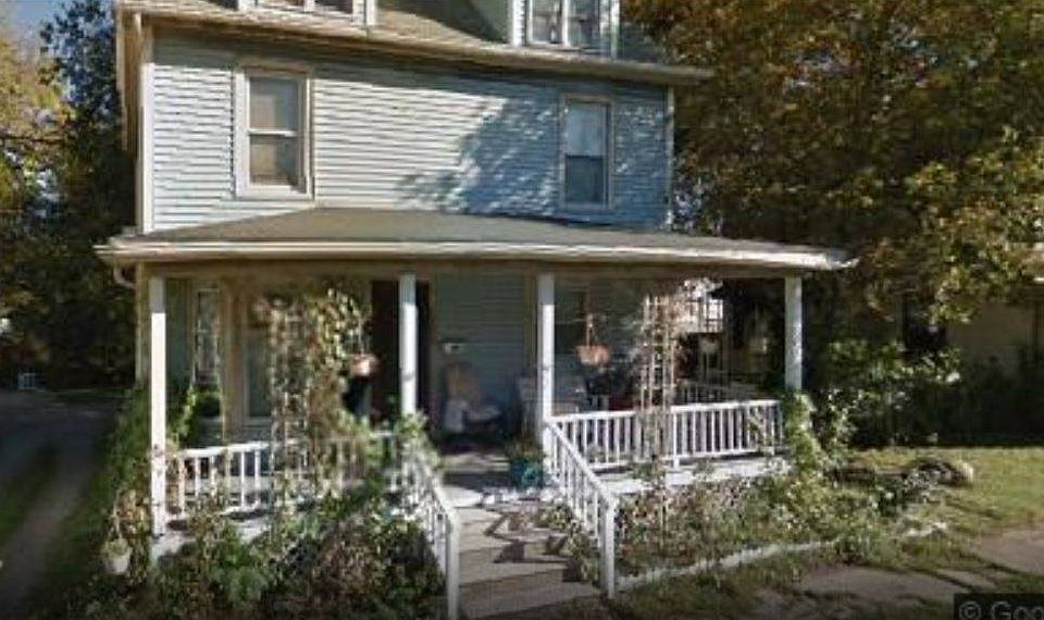 1st image of 316 E Main St
