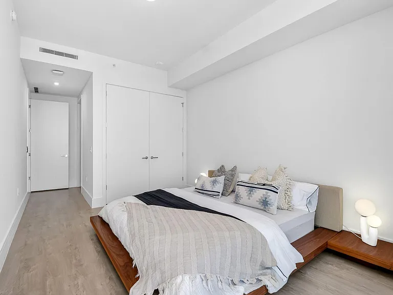 220 Lake Shore Dr #1708 — Photo 41