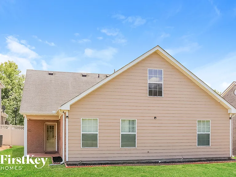 813 Winsap Dr — Photo 15