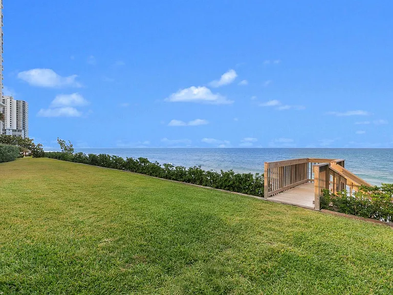 5310 N Ocean Dr #601 — Photo 75