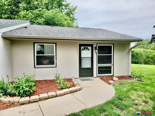 5855 Wolff Ln, Lincoln, NE 68521