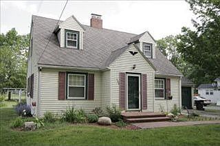 1st image of 260 W Battle Creek St