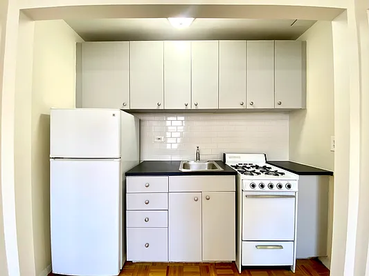 Rented by City & Suburban | media 9