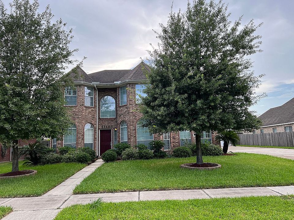 1st image of 6807 Chapelfield Ln