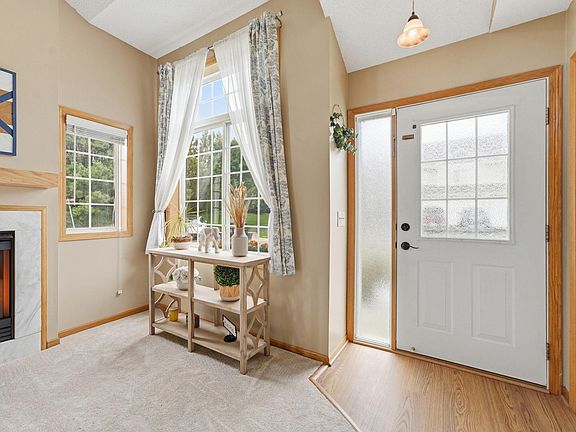 4th image of 2222 Boulder Pointe