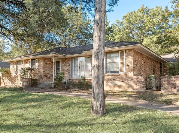 907 Bow Creek Dr, Duncanville, TX 75116