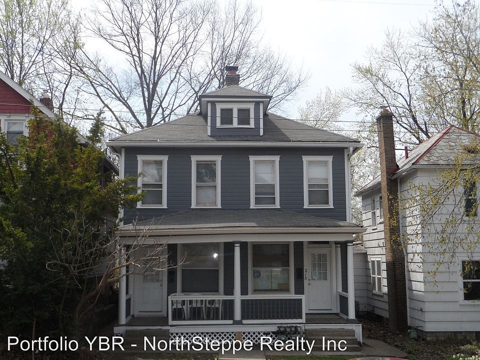 1st image of 215 E Maynard Ave