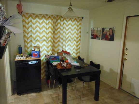 4th image of 6202 Nasco Dr