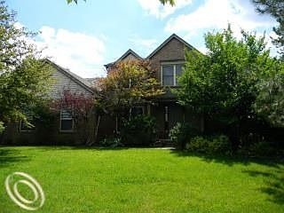 1st image of 637 Dorchester Way