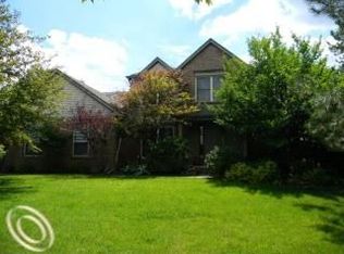 637 Dorchester Way, Milford, MI 48381