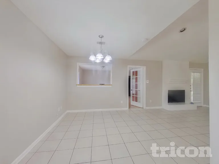 7902 Battlepine Dr — Photo 11
