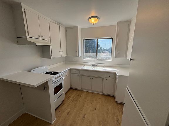 5th image of 915 Mount Olive Dr APT 15