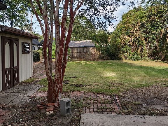 5th image of 1480 Rikisha Ln