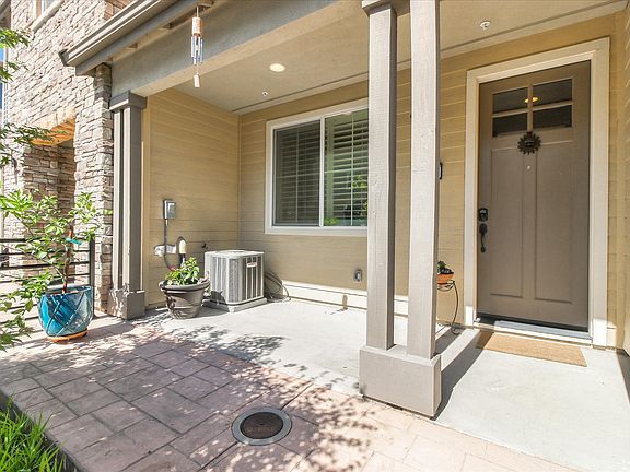 2nd image of 6133 Golden Vista Dr