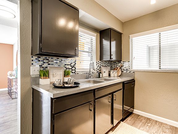 5th image of 3131 University Blvd N #3125-4