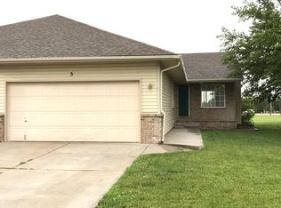 5 W Cedar Pointe Ct, Goddard, KS 67052
