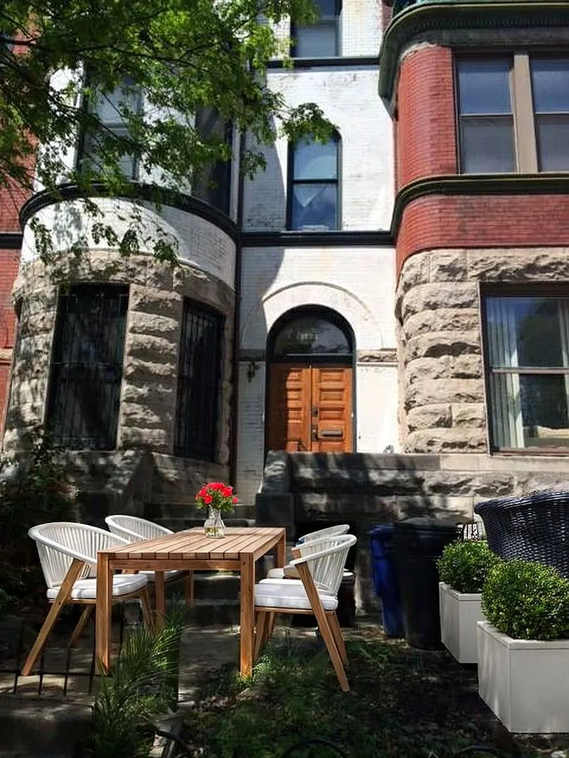 Airy 1 bedroom, 1 bath English basement Dupont Circle — Photo 2