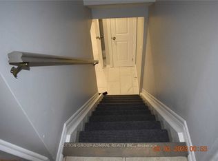 854 Moretta Ave, Pickering, ON L1W 2J9