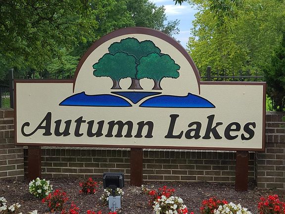 2nd image of 12142 Autumn Lakes Dr