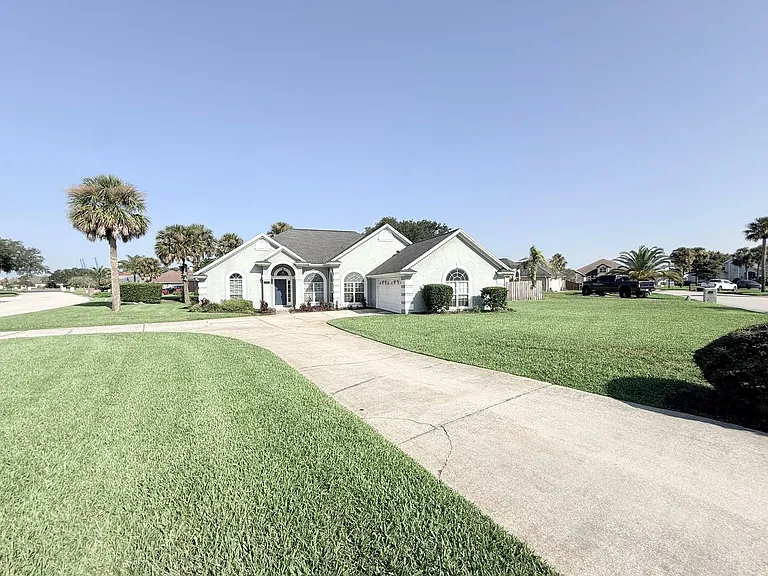 11411 Kingsley Manor Way — Photo 1