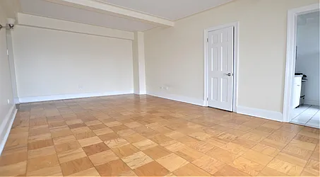 Rented by Manhattan Realty Group