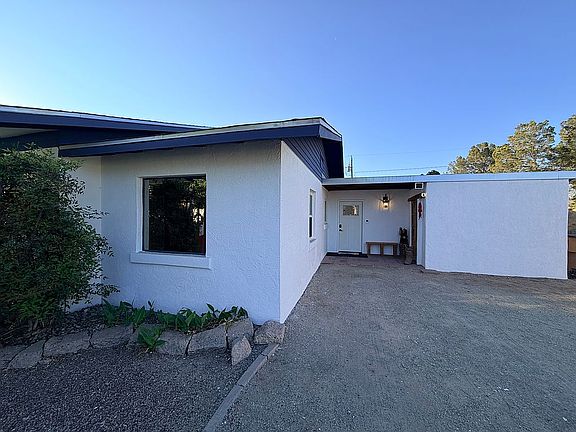 2nd image of 445 Palmer Rd