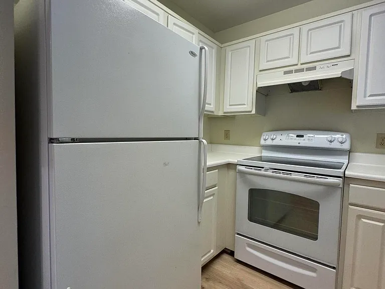 5147 Lamppost Cir — Photo 7