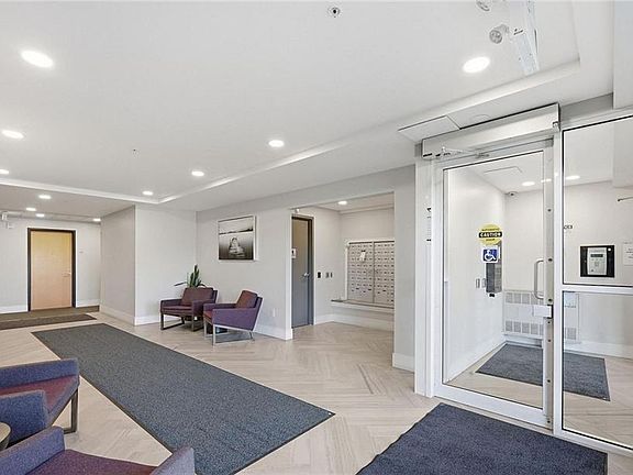 4th image of 15 Prince Albert Blvd #312
