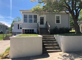 3 Leo St, West Warwick, RI 02893