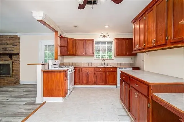 138 Wildwood Dr — Photo 5