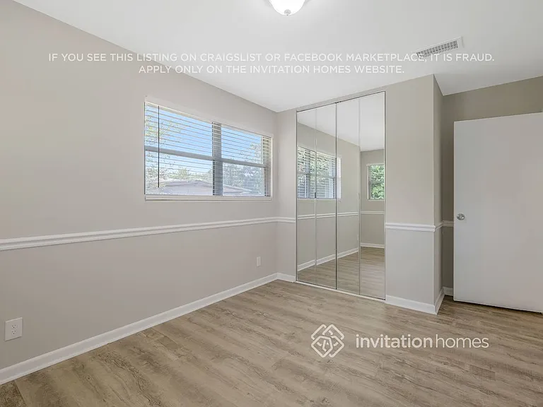 7917 Chateau Dr S — Photo 15