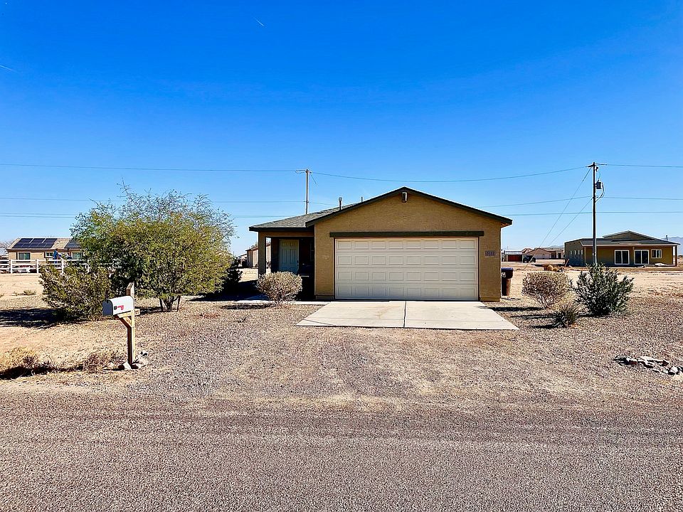 1st image of 3535 N Cocopa Dr