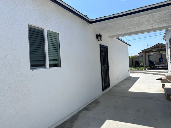 1205 S Broadacres Ave #1207, Compton, CA 90220
