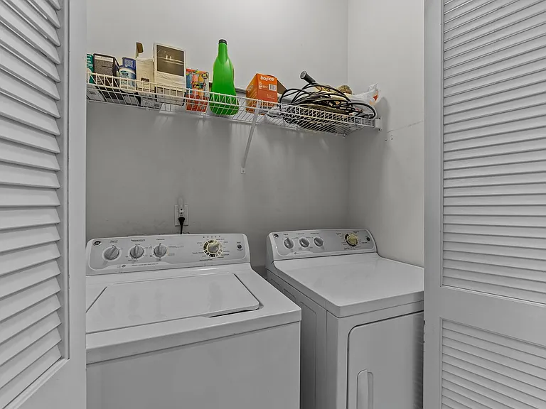 4014 Luminary Dr — Photo 25