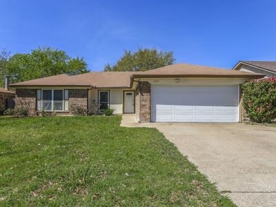 6402 Big Springs Dr, Arlington, TX, 76001