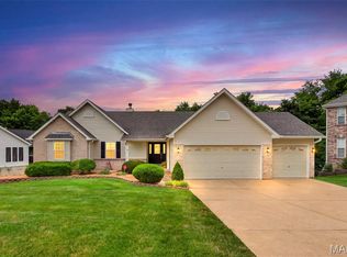 1664 Shane Dr, Imperial, MO 63052